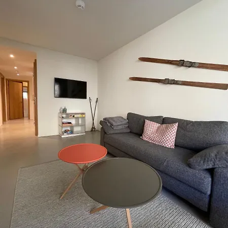 3,5 Direkt An Ski- Und Bikepiste Appartement Flims