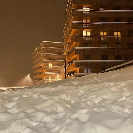 3,5 Direkt An Ski- Und Bikepiste Appartement